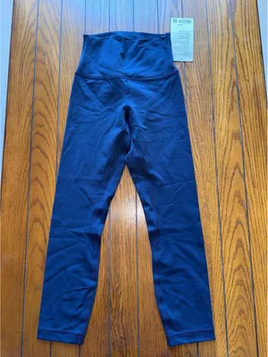 Lululemon Align High Rise 23” True Navy Size 4 NWT thumbnail 3