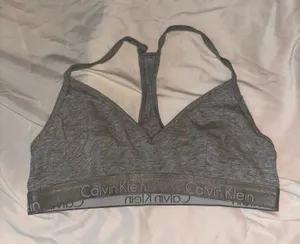 Calvin Klein Bralette Triangle thumbnail 1