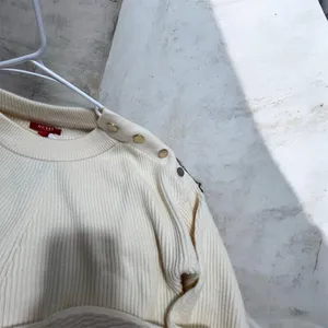 Women’s Cream Ribbed Knit Sweater Button Shoulder Detail Long Sleeve thumbnail 12