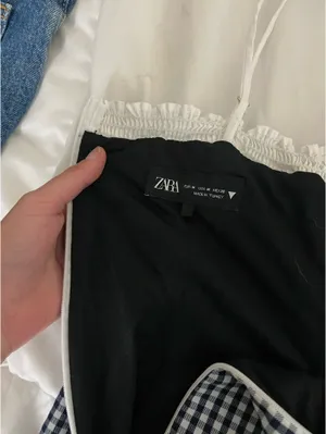 Zara medium dress thumbnail 4