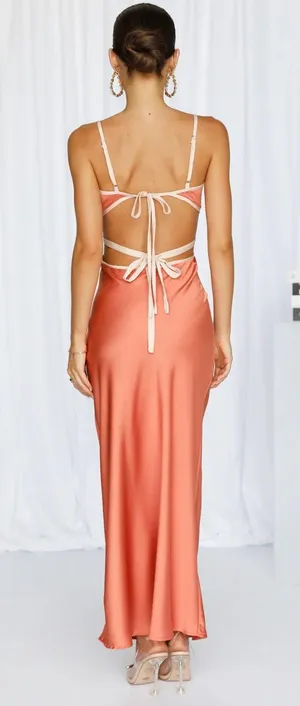 Dress thumbnail 3