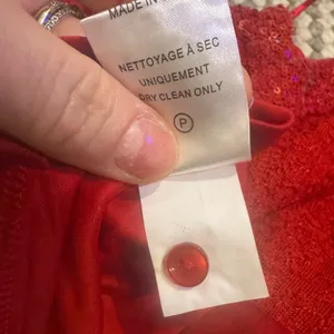 Cupcakes & Cashmere Red Sequin Top Size XS thumbnail 6