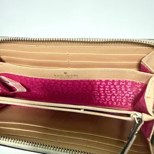 Kate Spade Zip Around Wallet‎ Sz OS Cream Pebbled Leather Continental Organizer thumbnail 6