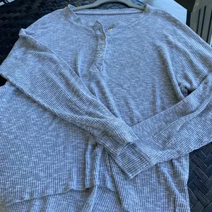 American Eagle Soft Grey Henley thumbnail 3