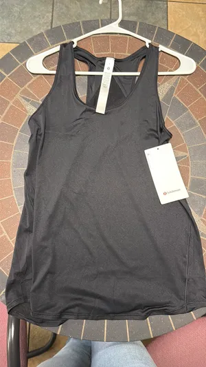 NWT Lululemon sheer black tank size 4 thumbnail 1