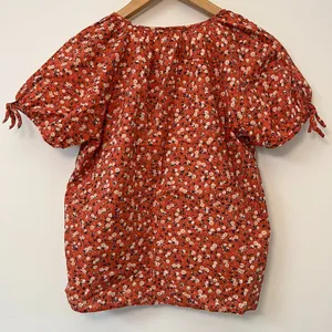 Universal Threads Micro Floral Baby Doll Short Sleeve Orange Shirt - Size Small thumbnail 5