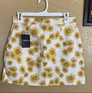 Forever 21 stretchy sunflower button skirt thumbnail 2