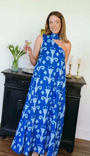 Vestique Lottie Blue One Shoulder Maxi Dress thumbnail 2