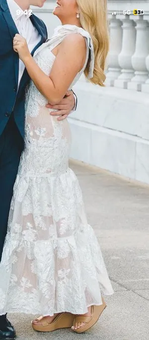 Elliatt White Dress/Bridal thumbnail 2