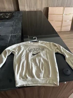 Crewneck Tan thumbnail 3