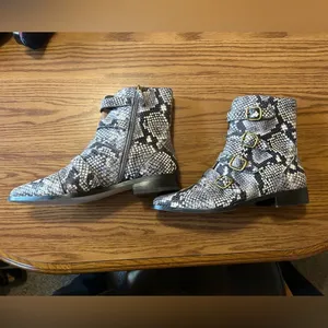 J. Crew Multi-Buckle Reptile Snake Skin Embossed Leather Boots Women’s Size 8.5 thumbnail 2