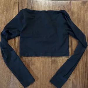 Black Garage Long Sleeve Crop Top thumbnail 3