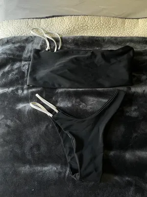 Custom Bikini Black thumbnail 1