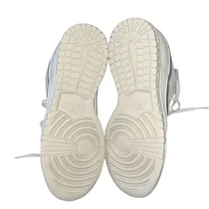 Nike Dunk Low Top White Women's Sneakers(Size 7.5) thumbnail 4