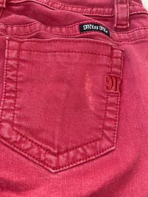 Miss Me Mid-Rise Skinny Jeans Red 29 x 28 thumbnail 7