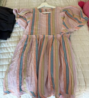 Dress thumbnail 1