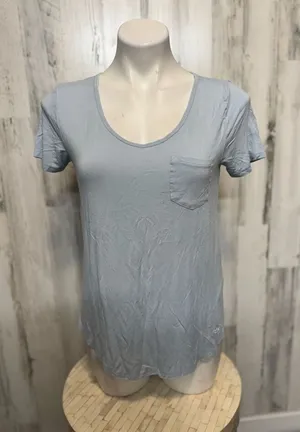 Hollister Light Blue Pocket Tee Small | Must Have Collection Soft Basic T Shirt thumbnail 1