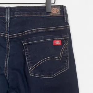 Dickies Women's Navy Blue Straight Leg Denim Jeans Size 6 Long Workwear thumbnail 3