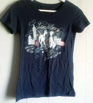 DISNEY Epcot World Showcase 101 Dalmatians Spotted at United Kingdom T-Shirt S thumbnail 1