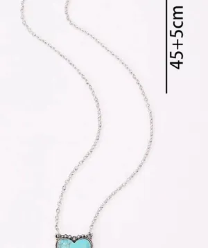 Cute cowgirl/western style silver chain with cute turquoise heart center! New thumbnail 3