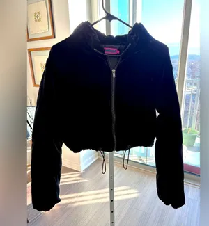 Edikted Black Velvet Puffer Jacket thumbnail 1