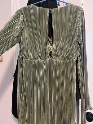 Princess Polly green flowy dress thumbnail 3