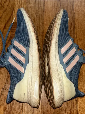 Adidas Ultraboost 4.0 Raw Grey Sneakers 9.5 Women’s thumbnail 6