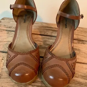 Bongo Wedges thumbnail 1