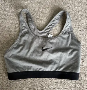 Nike Sports Bra thumbnail 1
