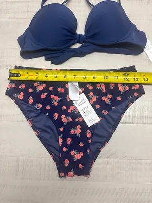 Navy Sweetheart Bikini Top & Standard Geo printed Bottoms Set thumbnail 2
