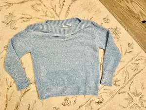 Tommy Bahama XS Sky Blue Chenille Crewneck Sweater | Like New | Soft Cozy Knit thumbnail 2