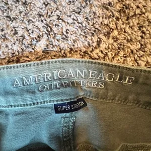 American Eagle Super Stretch Jeggings Olive Green Distressed Ripped Size 14‎ Reg thumbnail 2