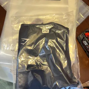 761 | Gymshark Vital Seamless 2.0 Back Cutout Crop Top Tank Black‎ Womens Small thumbnail 7