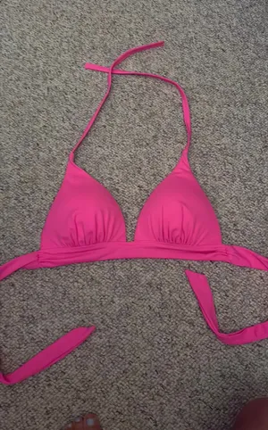 Victoria's Secret Bikini Top thumbnail 1