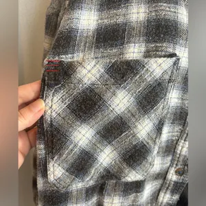 BDG‎ Urban Outfitters Navy Plaid Hi-Low Flannel Shirt Frayed Grunge Size 0439 thumbnail 5