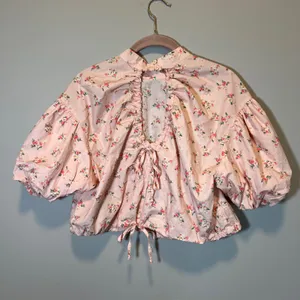 Anthropologie Pink Floral Puff Sleeve Open Back Ruffle Crop Top Mock Neck thumbnail 7