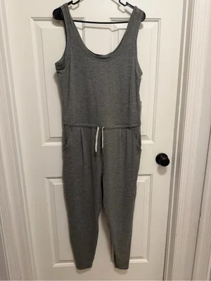 VUORI Lux Harem Jumpsuit Heather Grey Women’s Medium thumbnail 2