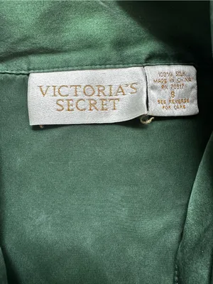 Vintage Victoria’s Secret Gold Label Silk Pajama Shirt Emerald Green Loungewear thumbnail 2