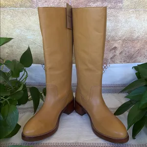 NEW Frye Women’s Camryn Leather Tall Pull-On Banana Knee-High Heel Boots Size 10 thumbnail 2