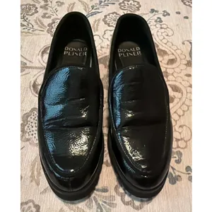 Donald Pliner Eclipse Black Crinkle Patent Platform Loafers 7 thumbnail 2