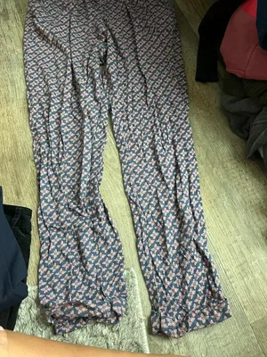 Anthropologie Boho print pants size M thumbnail 4