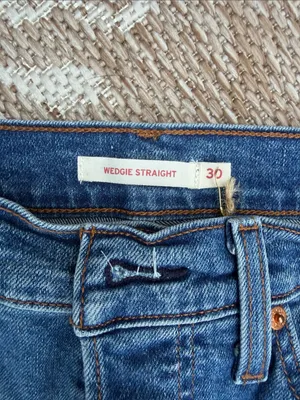 Levi Blue Denim Jeans - Classic Straight Fit thumbnail 2
