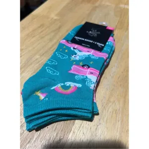 Beverly Hills Polo Club Unicorns & Polka Dot Woman’s Fashion Socks NEW Size 5-9 thumbnail 2