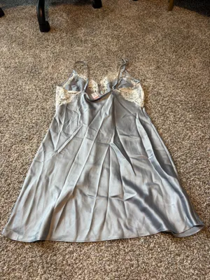 Victoria secret night gown slip thumbnail 3