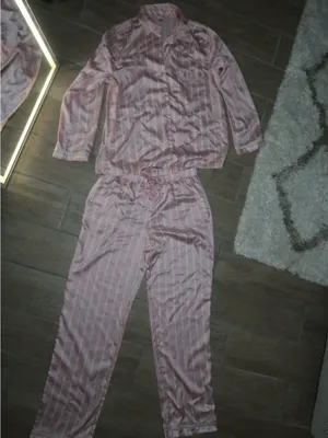 Victoria’s Secret Pink striped satin pajamas thumbnail 4
