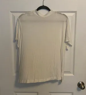 American Eagle Outfitters Tshirt thumbnail 1