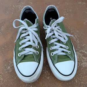 Converse All star platform green low top trainer sneakers sz 5.5 women’s thumbnail 2