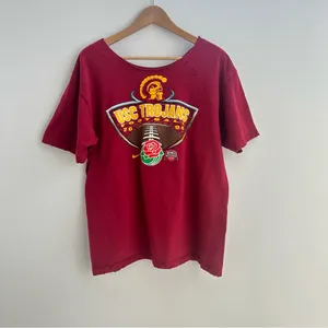 USC Trojans Nike Football Off The Shoulder Tee thumbnail 4