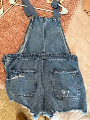 American Eagle 90s boyfriend shortfall thumbnail 2