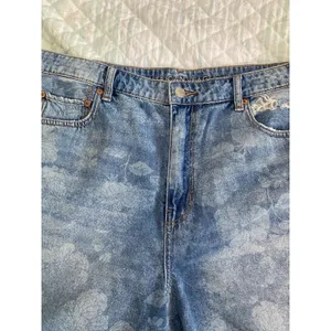 American eagle Women's High Waisted Denim Shorts Size 14 thumbnail 2
